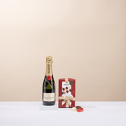 Moët & Chandon with Neuhaus Christmas ballotin