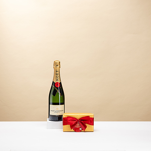 Moët & Chandon with Godiva Christmas Ballotin